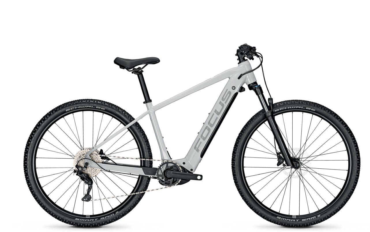 FOCUS JARIFA² 6.7 , BÍLÁ (2022)