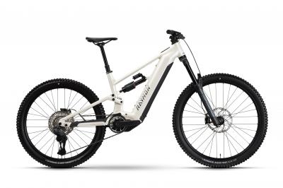 Raymon Vantor Pro - b&iacute;l&aacute; (2026)